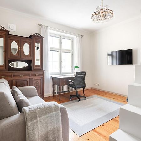 Wehost Spacious Studio For 5 With A Kitchen Helsinki Ngoại thất bức ảnh