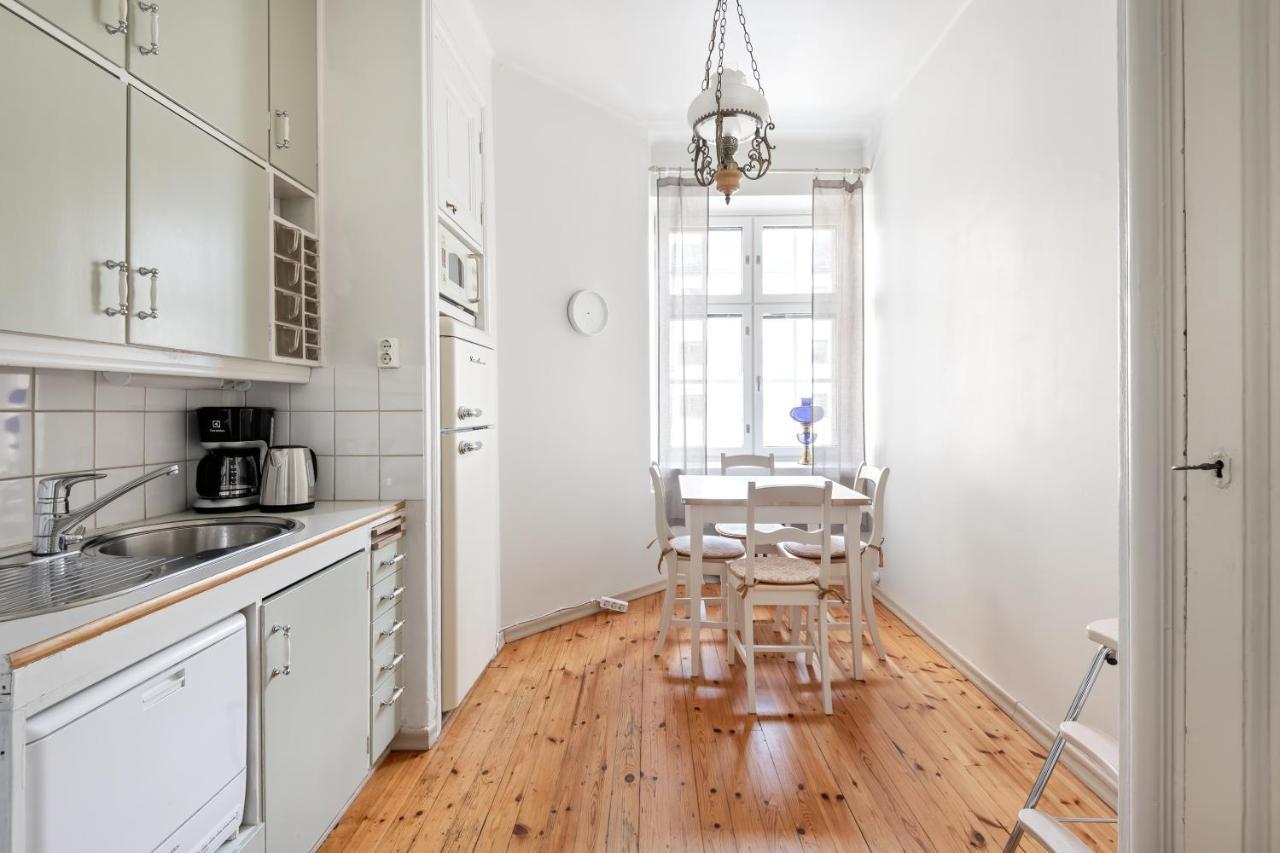 Wehost Spacious Studio For 5 With A Kitchen Helsinki Ngoại thất bức ảnh